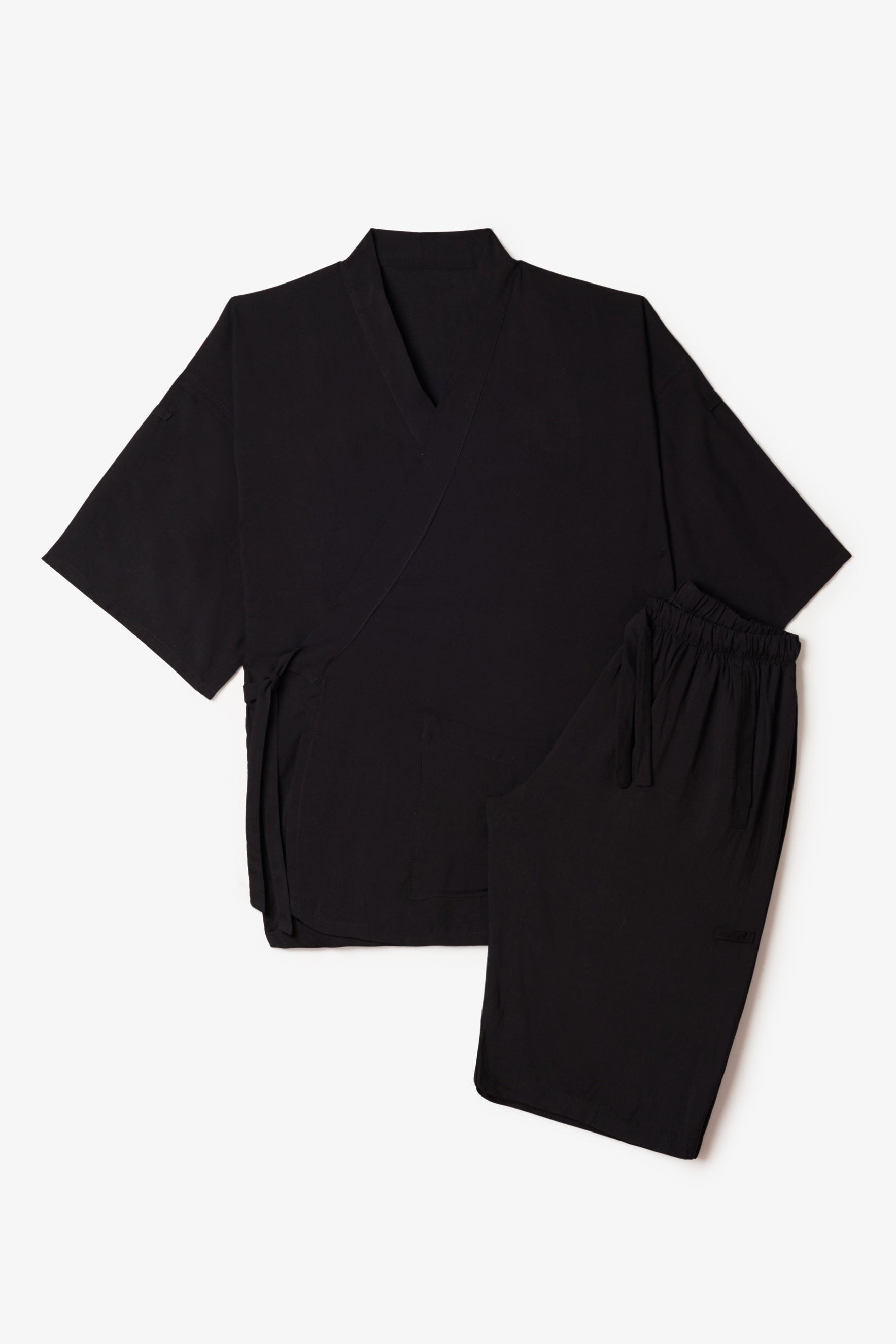 conjunto unisex de blusa y pantalón jinbei en viscosa  de Forever 2